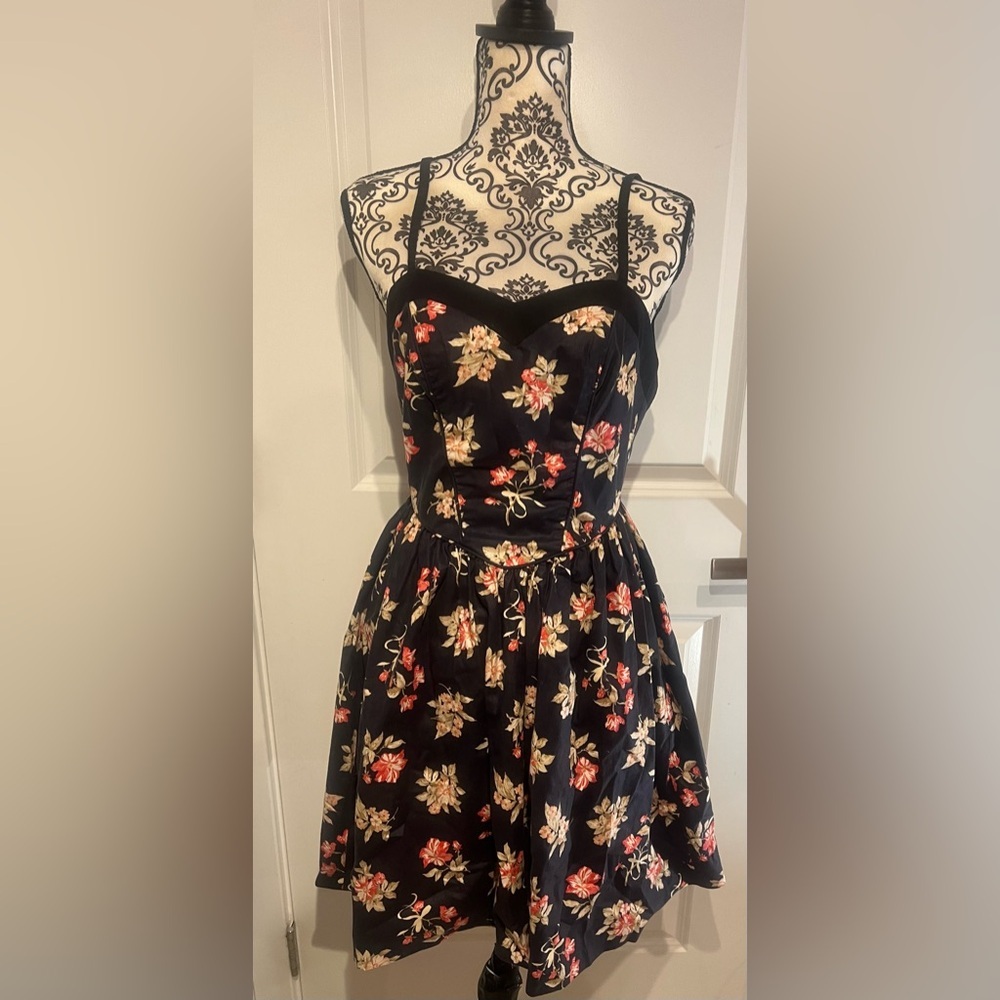 Vintage 1990’s Laura Ashley Black Floral Dress - Picture 2 of 6
